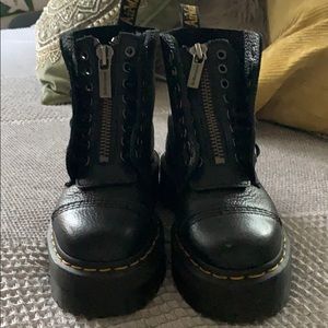 Sinclair black platform doc martens size 6